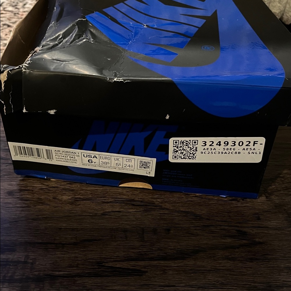 Nike Air Jordan 1 GS “Royals Reimagined” - Picture 7 of 9